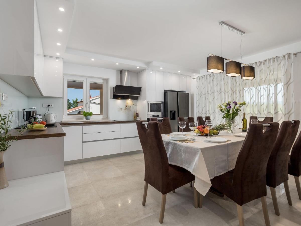 Villa Matea - Mlk150 By Interhome Dobrinj Εξωτερικό φωτογραφία