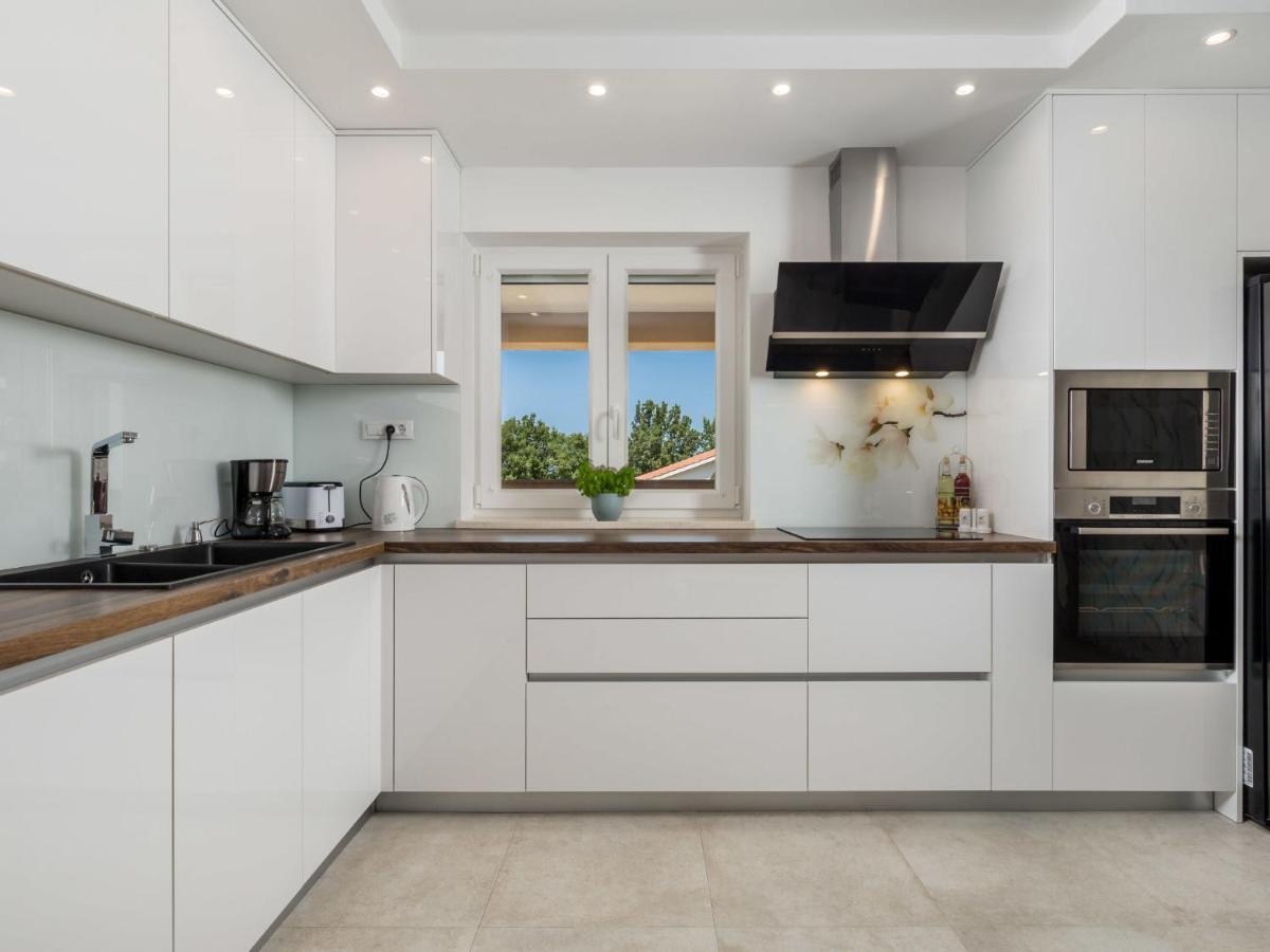 Villa Matea - Mlk150 By Interhome Dobrinj Εξωτερικό φωτογραφία