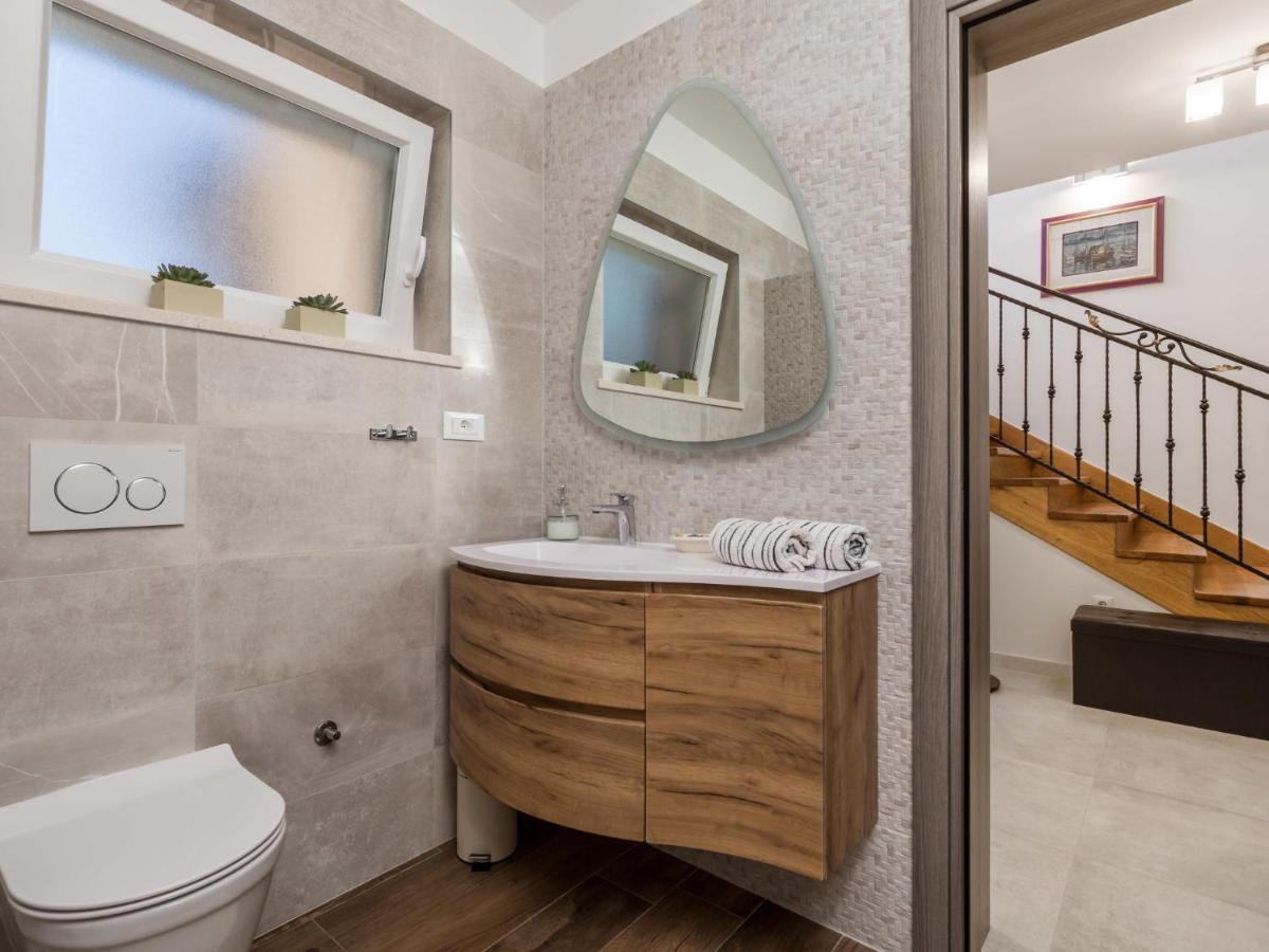 Villa Matea - Mlk150 By Interhome Dobrinj Εξωτερικό φωτογραφία